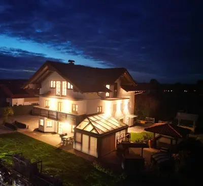 Das Gebäude in dem sich die Ferienwohnung befindet