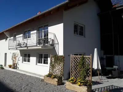 Das Gebäude in dem sich die Ferienwohnung befindet