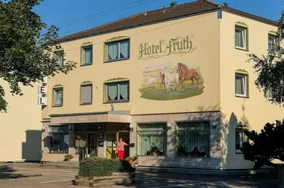 Das Gebäude in dem sich das Hotel befindet