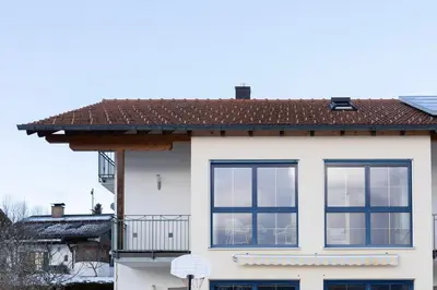Das Gebäude in dem sich die Ferienwohnung befindet