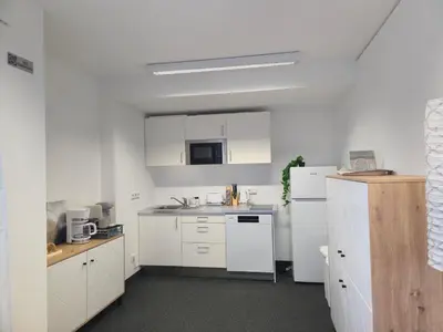 Küche/Küchenzeile in der Unterkunft Große Wohnung mit Balkon nahe München