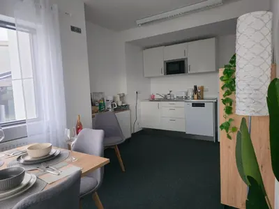 Küche/Küchenzeile in der Unterkunft Große Wohnung mit Balkon nahe München