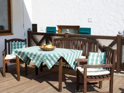 Ein Balkon oder eine Terrasse in der Unterkunft Holiday Home Abendsonne by Interhome