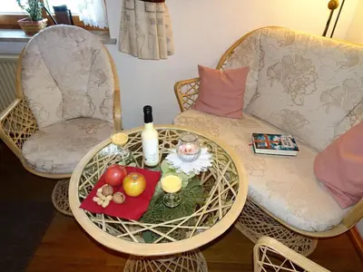 Ein Sitzbereich in der Unterkunft Apartment Bärli by Interhome