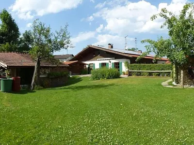 Ein Garten an der Unterkunft Apartment Schwalbe by Interhome
