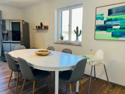 Küche/Küchenzeile in der Unterkunft Geräumige Panorama-Bergwohnung mit Sauna Gruppen & Familien