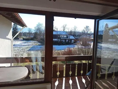 Ein Balkon oder eine Terrasse in der Unterkunft Ferienwohnung Lechwiese Lechbruck Allgäu Ostallgäu