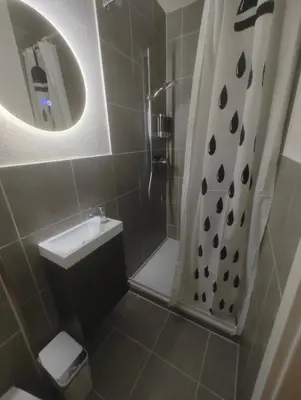 Ein Badezimmer in der Unterkunft Gästezimmer nahe Therme Bad Wörishofen