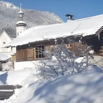 Zirbenholzhaus mit Sauna & eingezäuntem Garten