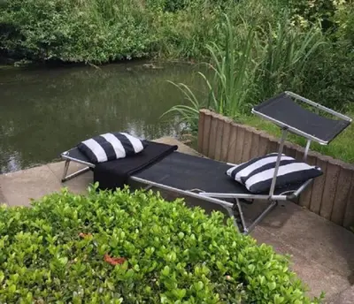 Ein Garten an der Unterkunft Ilmhaus