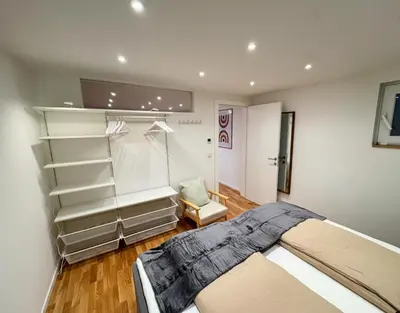 Ein Bett oder Betten in einem Zimmer der Unterkunft 1,5-Zimmer, Top ausgestattet, 4 Pers, Souterrain, Self Check-in, Parkplatz, Netflix & Amazon Prime