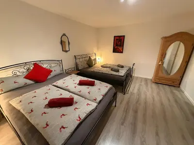 Ein Bett oder Betten in einem Zimmer der Unterkunft Country House near Munich - Terrace & Fireplace!