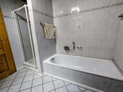 Ein Badezimmer in der Unterkunft Geigerhof Bad Heilbrunn