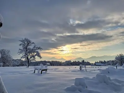 Holzfass Entspannung pur mit schönstem Bergblick 1 im Winter