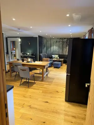 Ein Sitzbereich in der Unterkunft Ferienwohnung Tegernsee - Rottach-Egern - 3 Zimmer Wohnung - Terrasse - Self Check In