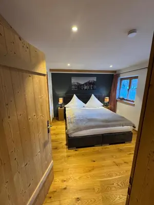 Ein Bett oder Betten in einem Zimmer der Unterkunft Ferienwohnung Tegernsee - Rottach-Egern - 3 Zimmer Wohnung - Terrasse - Self Check In