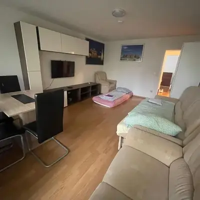 Cosy Accommodation - very central
