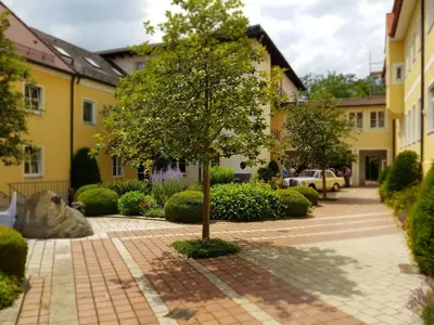 Ein Garten an der Unterkunft Seminar- und Schulungszentrum Kloster Furth