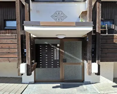 Eine Fassade oder ein Eingang zu Bodenschneidsuiten Wanderslust
