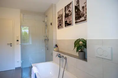Ein Badezimmer in der Unterkunft Brei Haus