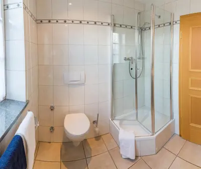 Ein Badezimmer in der Unterkunft Pfaffinger Hof