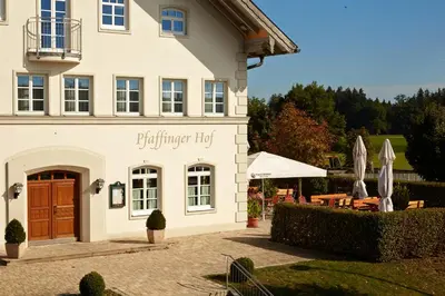 Ein Garten an der Unterkunft Pfaffinger Hof
