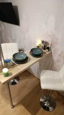 TV/Unterhaltungsangebot in der Unterkunft Modern Living Göggingen, 4 Min zur Messe, Tram 50m