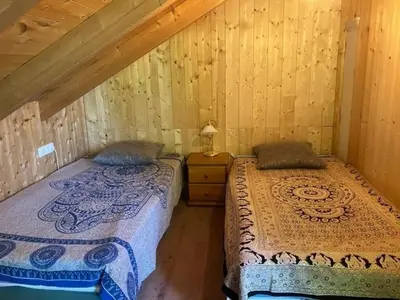 Ein Bett oder Betten in einem Zimmer der Unterkunft Hütte im Moor