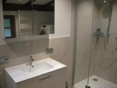 Ein Badezimmer in der Unterkunft Holiday Home Forsthaus Chiemsee by Interhome
