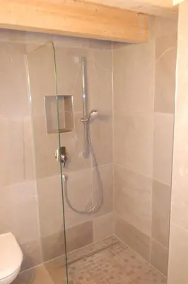 Ein Badezimmer in der Unterkunft Apartment Gemütliches Appartement in Rettenbach Am Auerberg by Interhome
