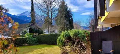 Ein allgemeiner Bergblick oder ein Berglick von der Ferienwohnung aus