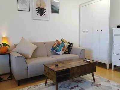 Ein Sitzbereich in der Unterkunft Beautiful Cozy Flat in Munich