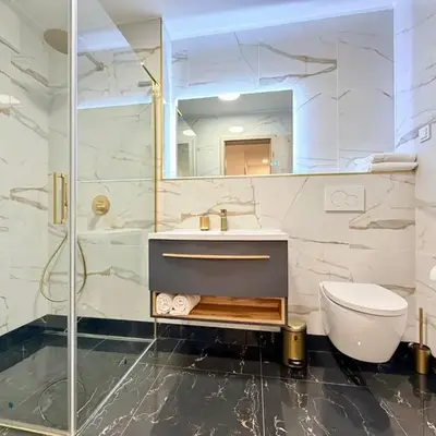 GG Apartment 7