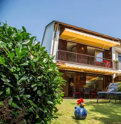 Ein Garten an der Unterkunft Ferienhaus Arielle
