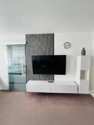 TV/Unterhaltungsangebot in der Unterkunft Charmante Wohnung mit Terrasse , ruhig und zentral