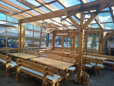 Ein Restaurant oder anderes Speiselokal in der Unterkunft Apartment Atlantis DG