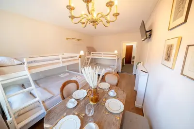 Ein Bett oder Betten in einem Zimmer der Unterkunft Retro City Apartment mitten in der Altstadt