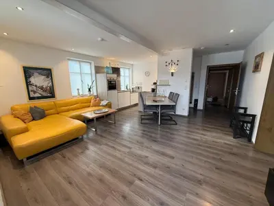 Ein Sitzbereich in der Unterkunft Ferienwohnung Marienplatz
