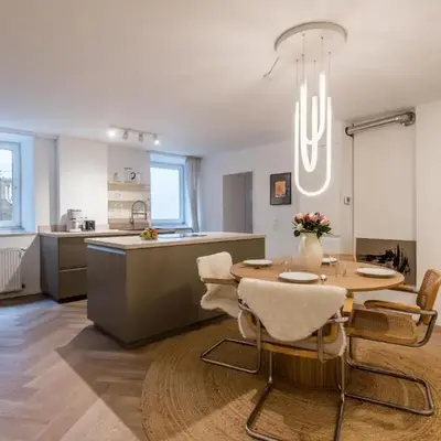 Modernes Design-Apartment in Augsburger Altstadt