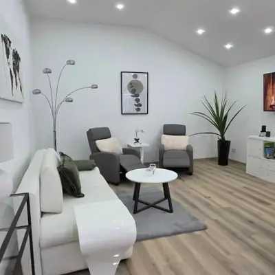 Kings Apartments