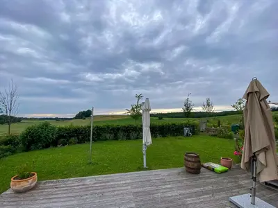 Ein Garten an der Unterkunft Holiday Home On Hiking Trail Near Neuburg