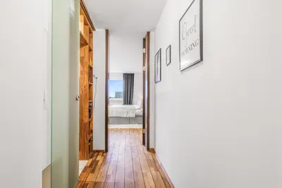 Ein Bett oder Betten in einem Zimmer der Unterkunft Apartment am Klenzepark-Citynah-SelfCheckIn