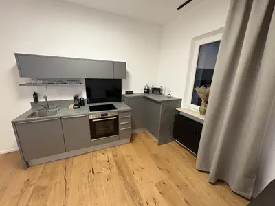 Küche/Küchenzeile in der Unterkunft Große City Wohnung Rosenheim 4 Zimmer, 7 Betten