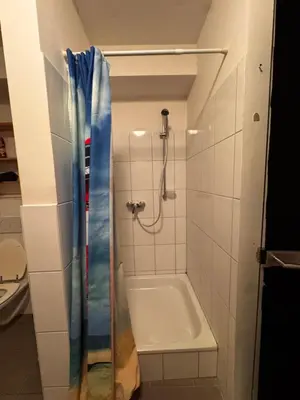 Ein Badezimmer in der Unterkunft Stadt Wohnung 1