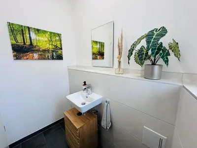 Grundriss der Unterkunft Peony 1 - Stilvolle Sauna-Oase im Herzen der Stadt