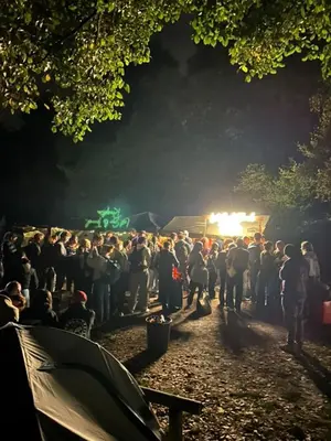 Gäste, die in der Unterkunft Beer Base-Camp Oktoberfest camping übernachten