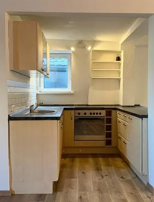 Küche/Küchenzeile in der Unterkunft Wohnung für Monteure und Geschäftsreisende - Jakobervorstadt