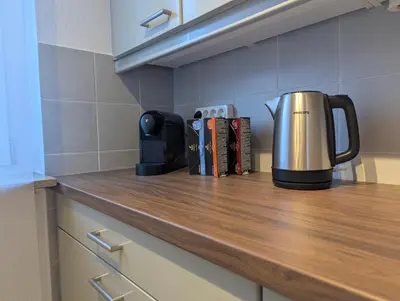 Kaffee-/Teezubehör in der Unterkunft Sauna Apartment Adelina Bad Wörishofen