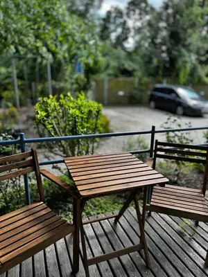 Ein Garten an der Unterkunft First-floor apartment without steps
