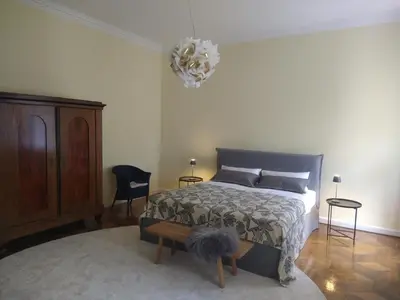Ein Bett oder Betten in einem Zimmer der Unterkunft Fürstlich Wohnen im Herrenhaus